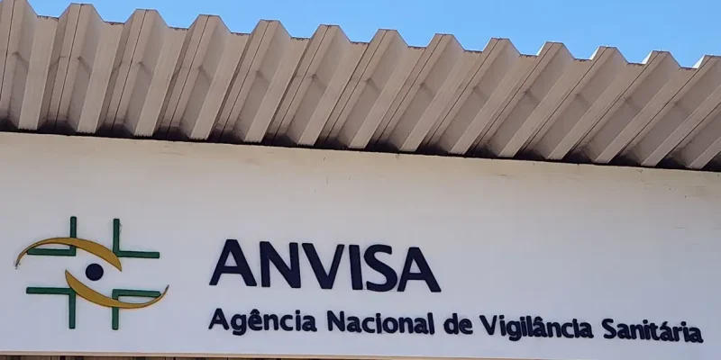 Brasília-DF, 10.11.2023, Fachada do Prédio da Agência de Vigilância Sanitária ANVISA, em Brasília.  Foto: Rafa Neddermeyer/Agência Brasil