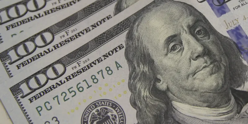 Dólar