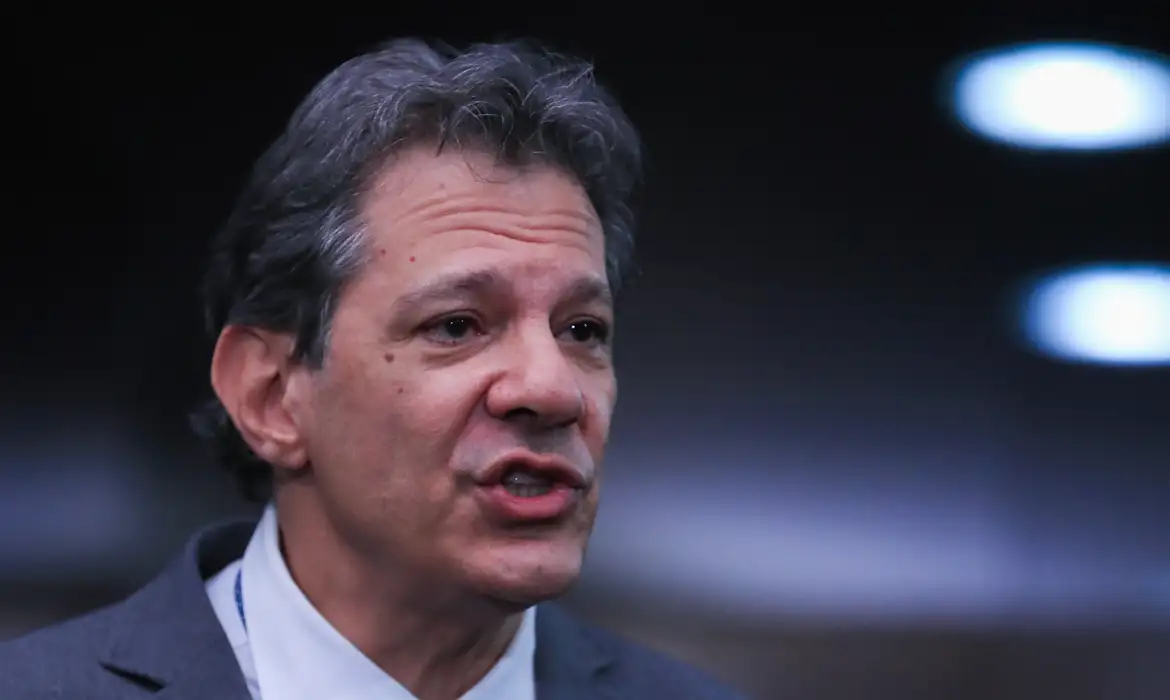 Brasília - 07/10/2025 - Ministro da Fazendo, Fernando Haddad,  durante coletiva após reunião com o presidente do Congresso, Davi Alcolumbre. Foto: Lula Marques/ Agência Brasil.