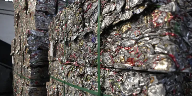 Reciclagem de latas de alumínio