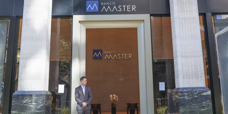 São Paulo (SP), 22/12/2025 - Retrospectiva 2025 - Foto feita em 19/11/2025 - Fachada do Banco Master na rua Elvira Ferraz em Itaim Bibi. Foto: Rovena Rosa/Agência Brasil