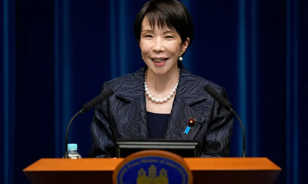 Japan's new Prime Minister Sanae Takaichi speaks during a press conference at the prime minister's office, in Tokyo, Japan, October 21, 2025. Reuters/Eugene Hoshiko/Proibida reprodução