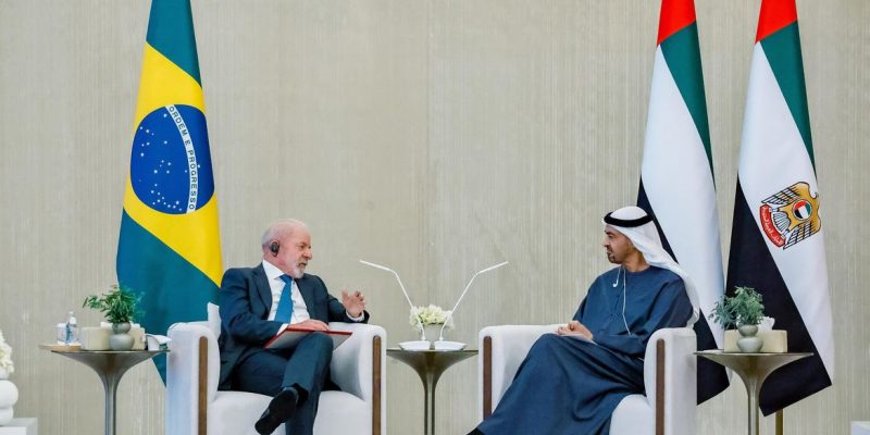 24.02.2026 - Presidente da República, Luiz Inácio Lula da Silva, durante reunião de trabalho com o presidente dos Emirados Árabes Unidos, Sua Alteza Xeique Mohammed bin Zayed Al Nahyan, em Abu Dhabi.
Foto: Ricardo Stuckert/PR