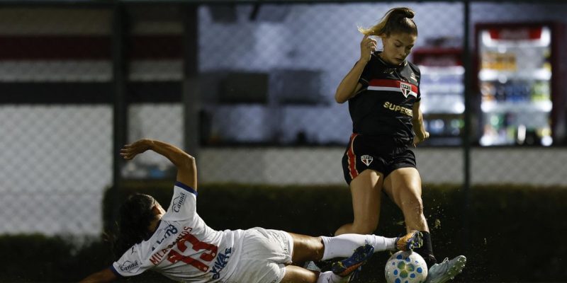 são paulo, bahia, brasileiro feminino
