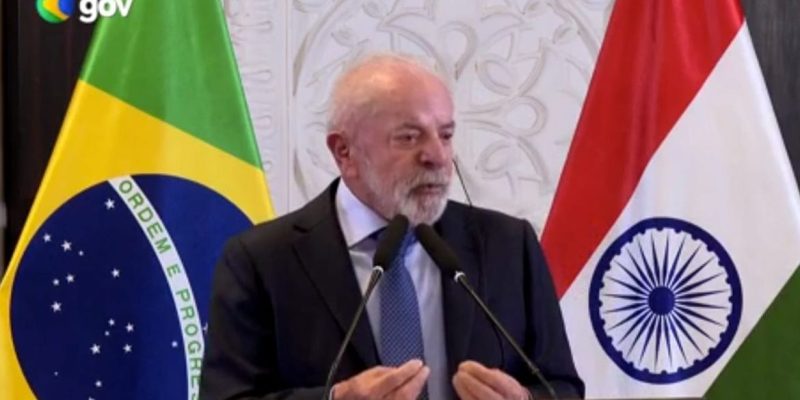 Presidente Lula em coletiva de imprensa na Índia