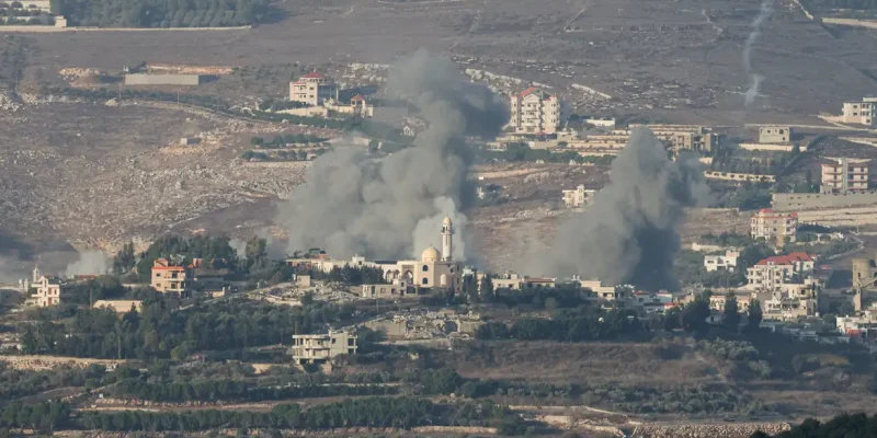 Fumaça emerge após ataque israelense no sul do Líbano
01/10/2024
Reuters/Jim Urquhart/Proibida reprodução