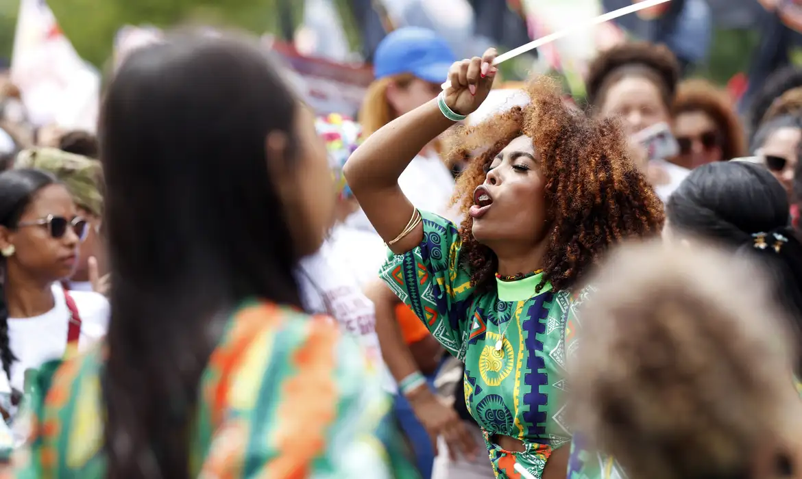Brasília (DF), 25/11/2025 - Marcha das Mulheres Negras, realizada na Esplanada dos Ministérios. Foto: Bruno Peres/Agência Brasil