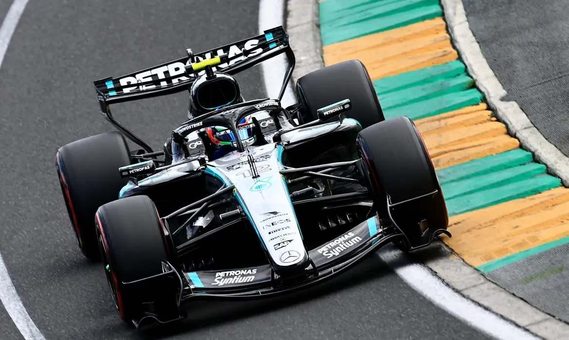 Formula One F1 - Australian Grand Prix - Albert Park Grand Prix Circuit, Melbourne, Australia - March 7, 2026 Mercedes' George Russell during qualifying REUTERS/Mark Peterson