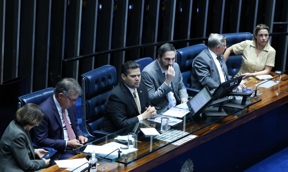 Brasília-DF – 07/04/2026 – Sessão do Senado que votou projeto que reconhece estágio como experiência profissional. Foto: Lula Marques/ Agência Brasil.