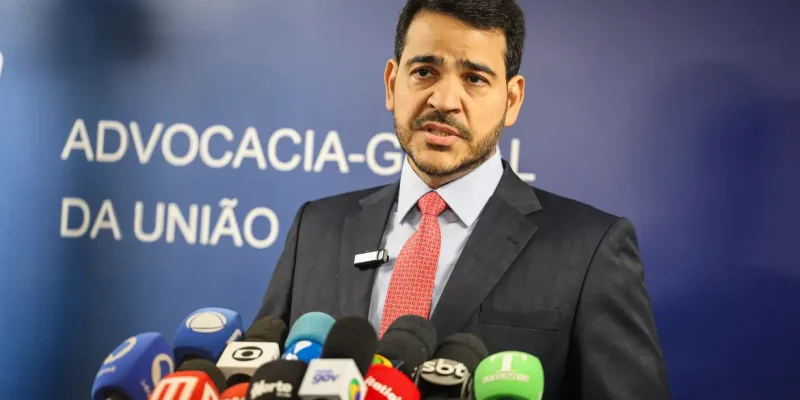 Brasília (DF), 01/07/2025 - o ministro da AGU, Jorge Messias, informou que a ação declaratória de constitucionalidade foi apresentada após solicitação feita pelo presidente Luiz Inácio Lula da Silva e com base em estudo técnico e jurídico solicitado ao órgão na semana passada.
Foto: José Cruz/Agência Brasil