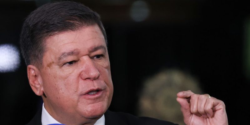 Brasília- DF  – 31/-3/2026 –Senador Carlos Viana ex-presidente da CPMI do INSS durante coletiva.  Foto: Lula Marques/ Agência Brasil.