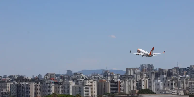 São Paulo (SP), 22/12/2025 - Avião da Gol Linhas Aéreas decola do Aeroporto de Congonhas. Foto: Rovena Rosa/Agência Brasil