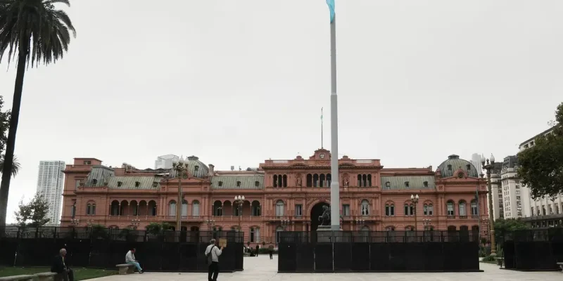 Argentina- 12/04/2025 Casa Rosada, sede da presidência da Argentina, em Buenos Aires. 
REUTERS/Irina Dambrauskas