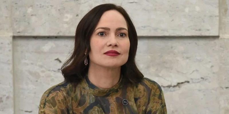 13/04/2026 - Ana Cristina Silveira assume comando do INSS
Nova presidenta é servidora de carreira do órgão e chega com a missão de acelerar a análise de benefícios. Foto: MPS/Divulgação