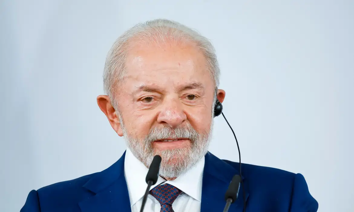 17.04.2026 – Presidente da República, Luiz Inácio Lula da Silva, durante declaração conjunta à imprensa. Palácio Real de Pedralbes, Espanha.

Foto: Ricardo Stuckert / PR