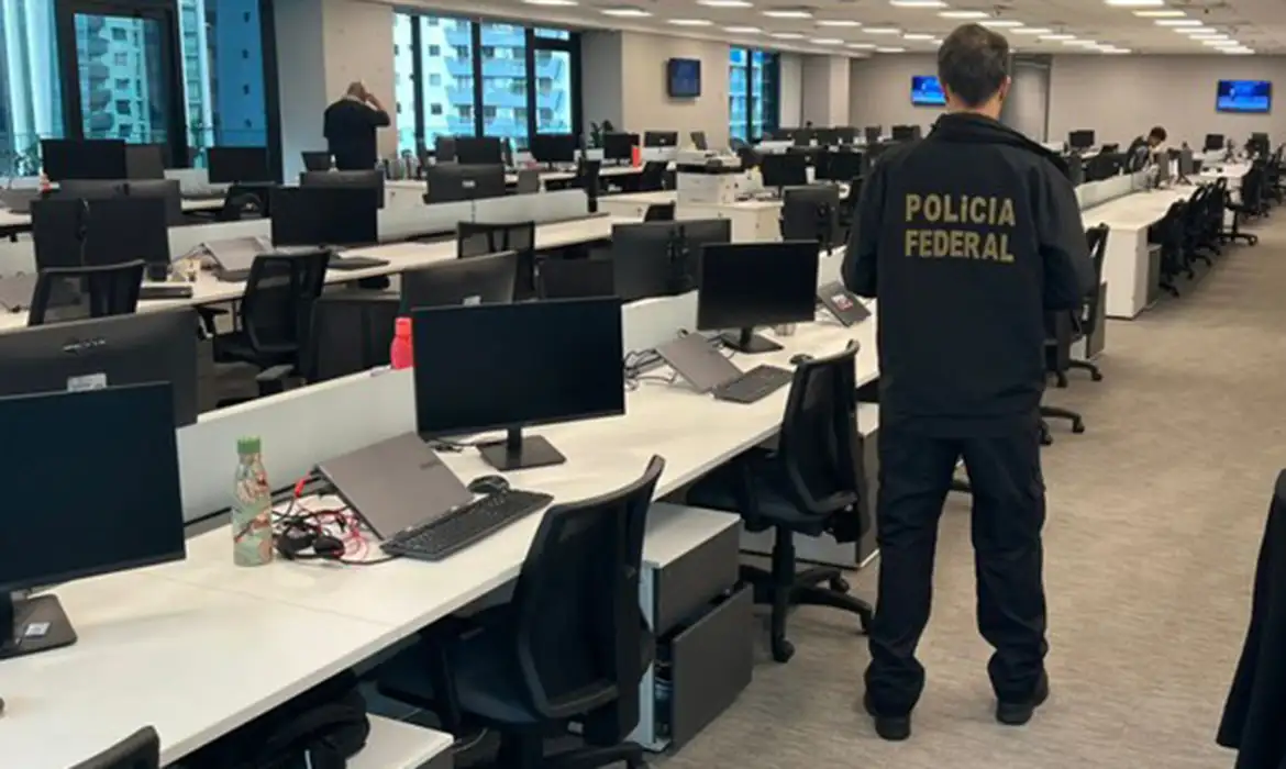 Brasília (DF), 16/04/2026 - FOTO DE ARQUIVO - A Polícia Federal deflagra a Operação Compliance Zero, com o objetivo de combater a emissão de títulos de crédito falsos por instituições financeiras que integram o Sistema Financeiro Nacional. Foto: PF/Divulgação