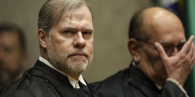 Brasília (DF), 02/02/2026 - Os ministros do STF, Dias Toffoli e Gilmar Mendes, durante a abertura do Ano Judiciário de 2026 do Supremo Tribunal Federal (STF). Foto: Marcelo Camargo/Agência Brasil