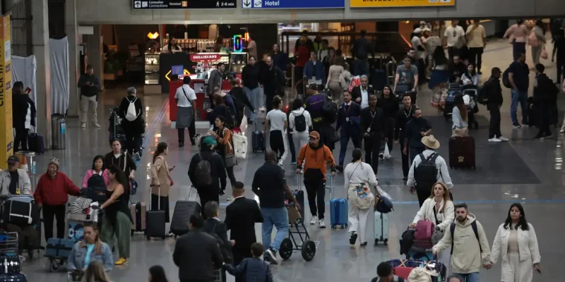São Paulo (SP), 21/10/2025 - Movimento no Aeroporto de Guarulhos. Foto: Paulo Pinto/Agência Brasil