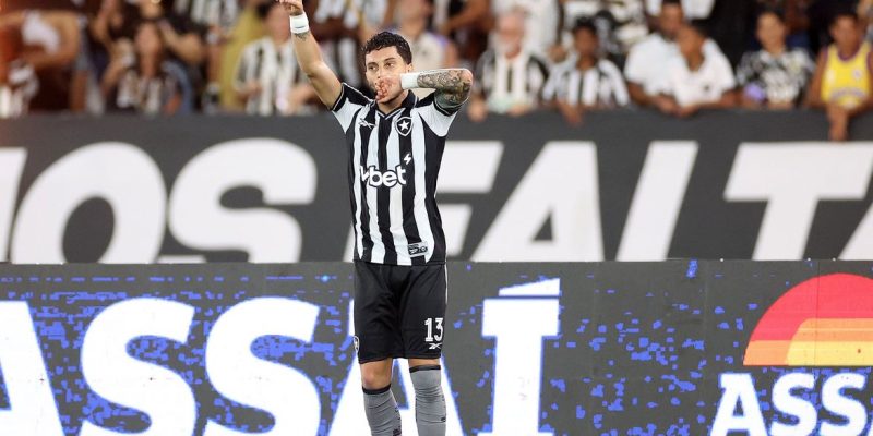Botafogo faz 1 a 0 na Chapecoense, em jogo de ida da quinta fase Copa do Brasil - 21/04/2026