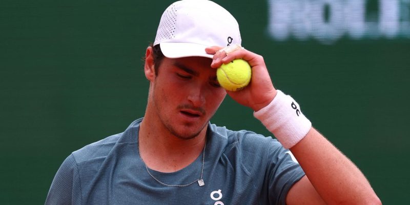 Tennis - ATP Masters 1000 - Monte Carlo Masters - Monte Carlo Country Club, Roquebrune-Cap-Martin, France - April 10, 2026 Brazil's Joao Fonseca reacts during his quarter final match against Germany's Alexander Zverev REUTERS/Manon Cruz