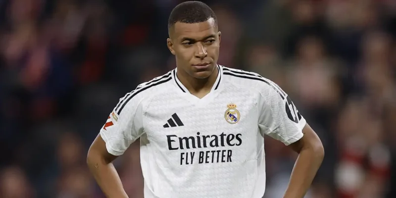 Mbappé em jogo contra Athletic Bilbao
 4/12/2024   REUTERS/Vincent West