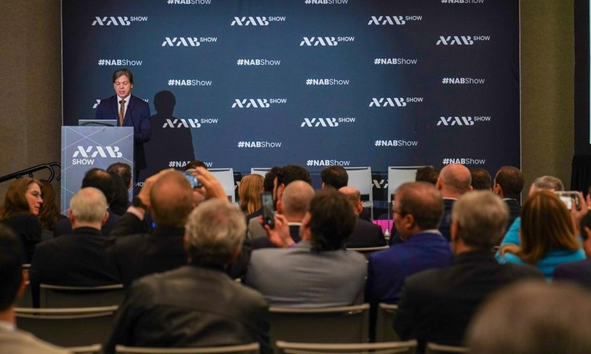 Em apresentação realizada no NAB Show 2026, em Las Vegas, Frederico de Siqueira Filho destacou que o país aprimorou o novo padrão de transmissão da televisão digital com soluções nacionais