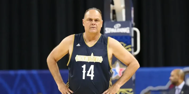 17/04/2026 - A lenda do basquete, Oscar Schmidt foi internado na manhã desta sexta-feira (17/04) após passar por um mal-estar.  Foto: oscarschmidt14/Instagram