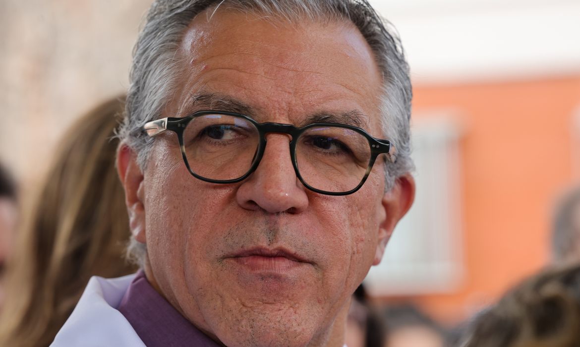 Brasília, DF  21/03/2026 - O ministro da Saúde, Alexandre Padilha, visita o primeiro mutirão do ano do Agora Tem Especialistas, exclusivo para as mulheres, no Hospital Universitário de Brasília (HUB) DF Foto: Fabio Rodrigues-Pozzebom/ Agência Brasil