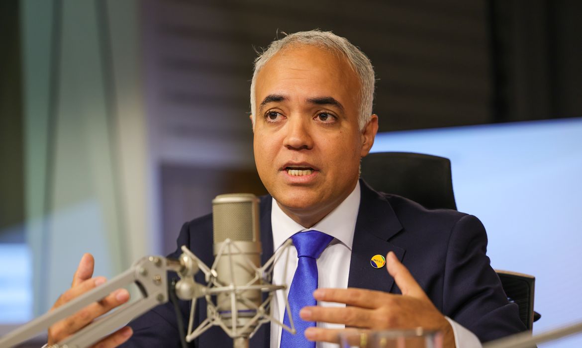 Brasília (DF) 29/04/2026 - O ministro das Cidades, Vladimir Lima, participa do programa Bom Dia, Ministro.  Foto: Fabio Rodrigues-Pozzebom/ Agência Brasil