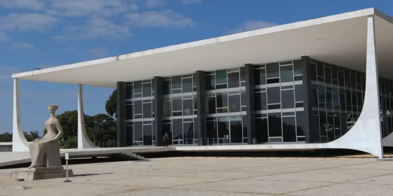 Palácio do Supremo Tribunal Federal na Praça dos Três poderes em Brasília
