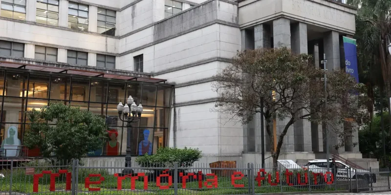 São Paulo (SP), 08/12/2025 - Fachada da Biblioteca Mário de Andrade na rua da Consolação. Foto: Rovena Rosa/Agência Brasil