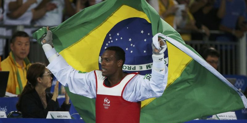 Rio de Janeiro – Maicon Siqueira derrota britânico Mahama Cho e conquista bronze na categoria acima de 80 kg no taekwondo (Reuters/Issei Kato/Direitos Reservados)