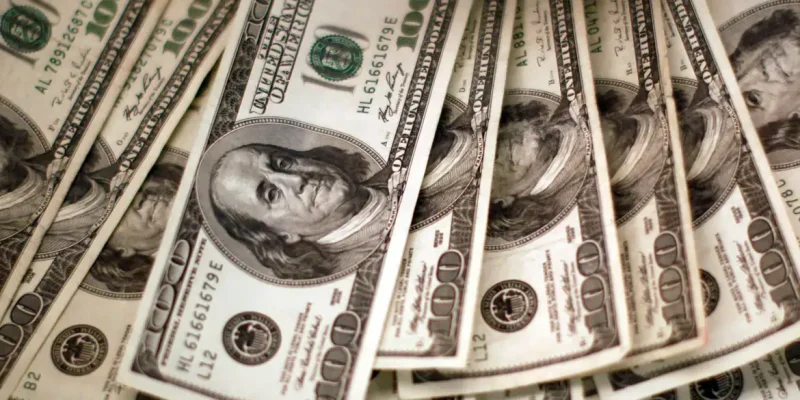 dólar
