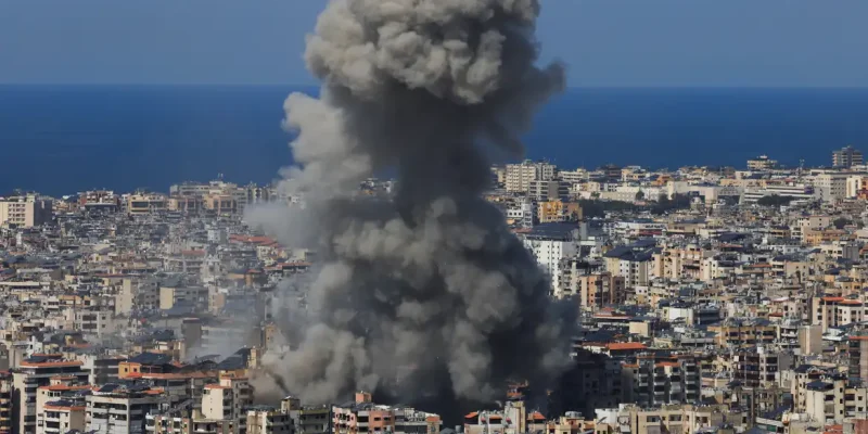 Smoke rises after an Israeli strike on Beirut's southern suburbs, Lebanon, March 11, 2026, following an escalation between Hezbollah and Israel amid the U.S.-Israeli conflict with Iran. REUTERS/Raghed Waked