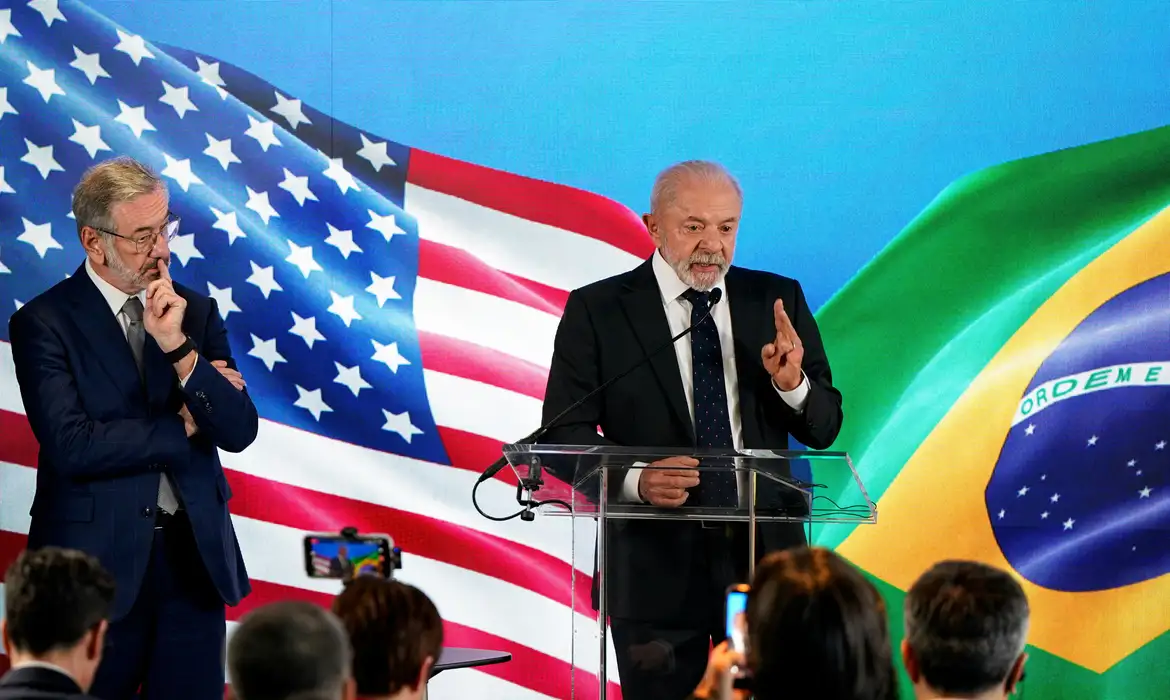 Brazilian President Luiz Inacio Lula da Silva speaks to reporters following his White House meeting with U.S. President Donald Trump, at the Brazilian Embassy in Washington, D.C., U.S., May 7, 2026. REUTERS/Elizabeth Frantz