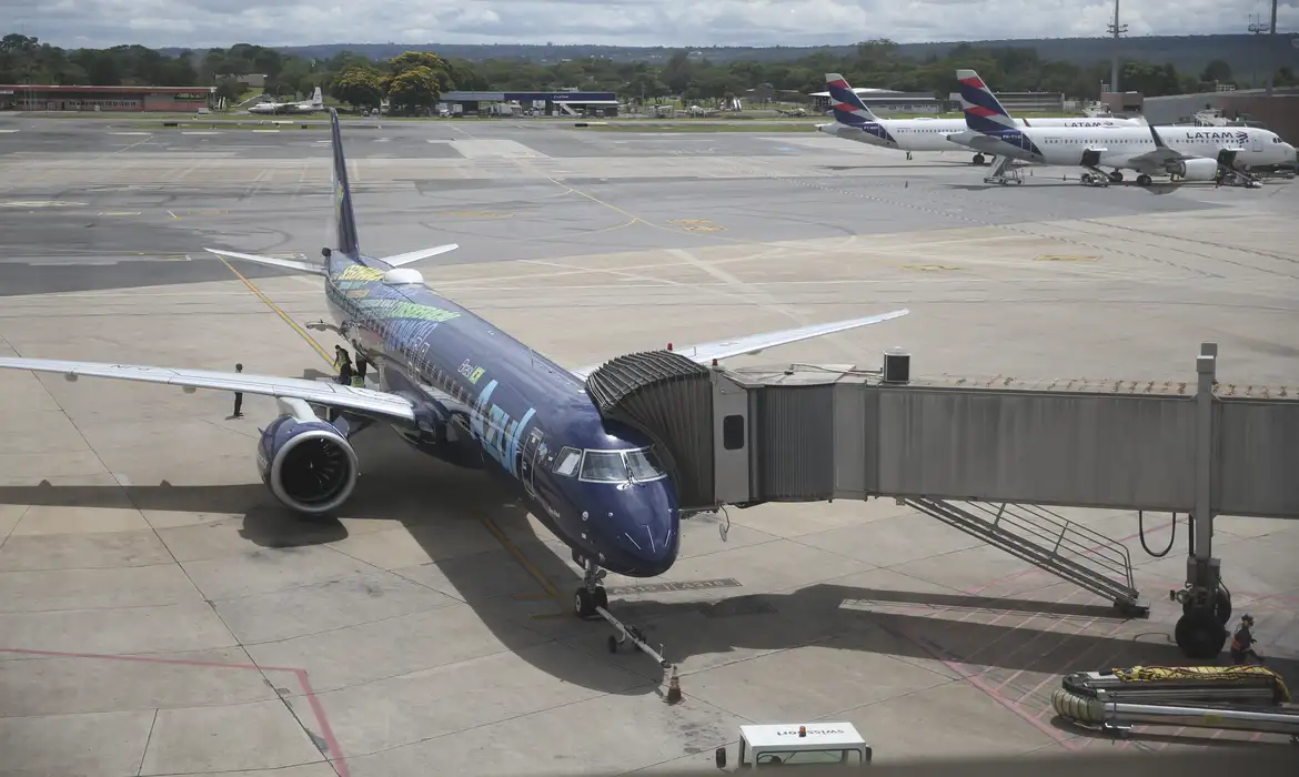 Movimentação no  Aeroporto Internacional de Brasília – Presidente Juscelino Kubitschek, durante paralisação dos aeronautas
