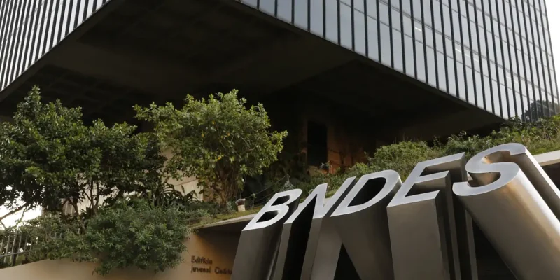 Edifício sede do BNDES, Banco Nacional de Desenvolvimento Econômico e Social, no Centro do Rio.