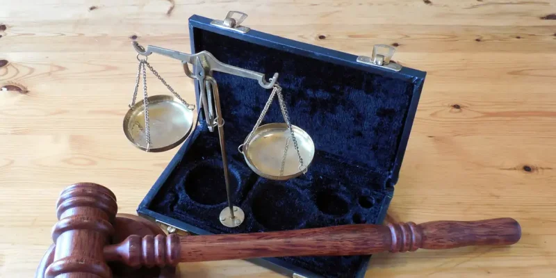 Processo Criminal, Juízes, sentença. Foto: Succo/Pixabay