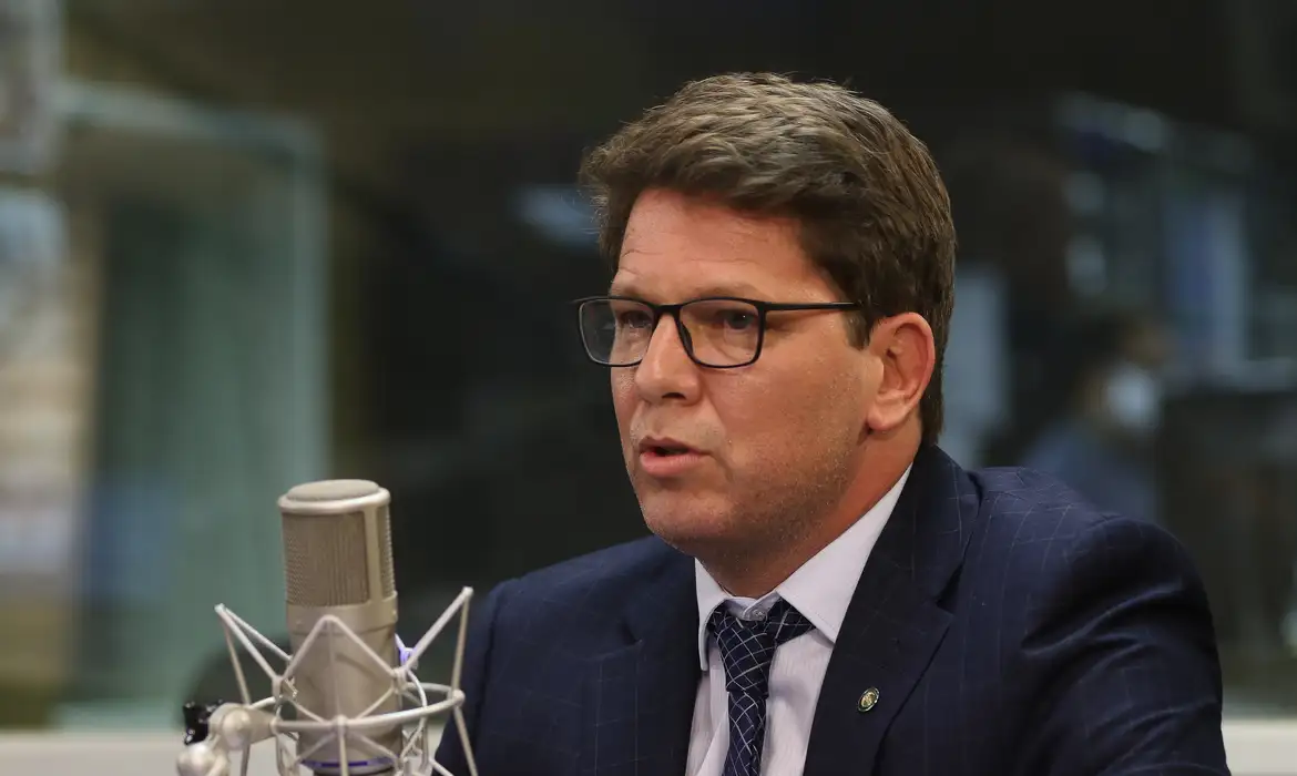 O secretário de Cultura, Mario Frias, participa do programa A Voz do Brasil