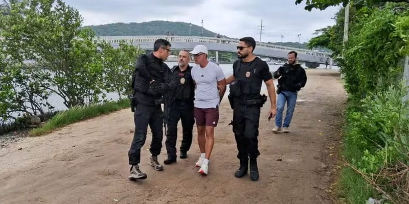 26/02/2026 - Bicheiro Adilsinho é preso em Cabo Frio, no Rio de Janeiro. Foto: Polícia Civil RJ/Divulgação