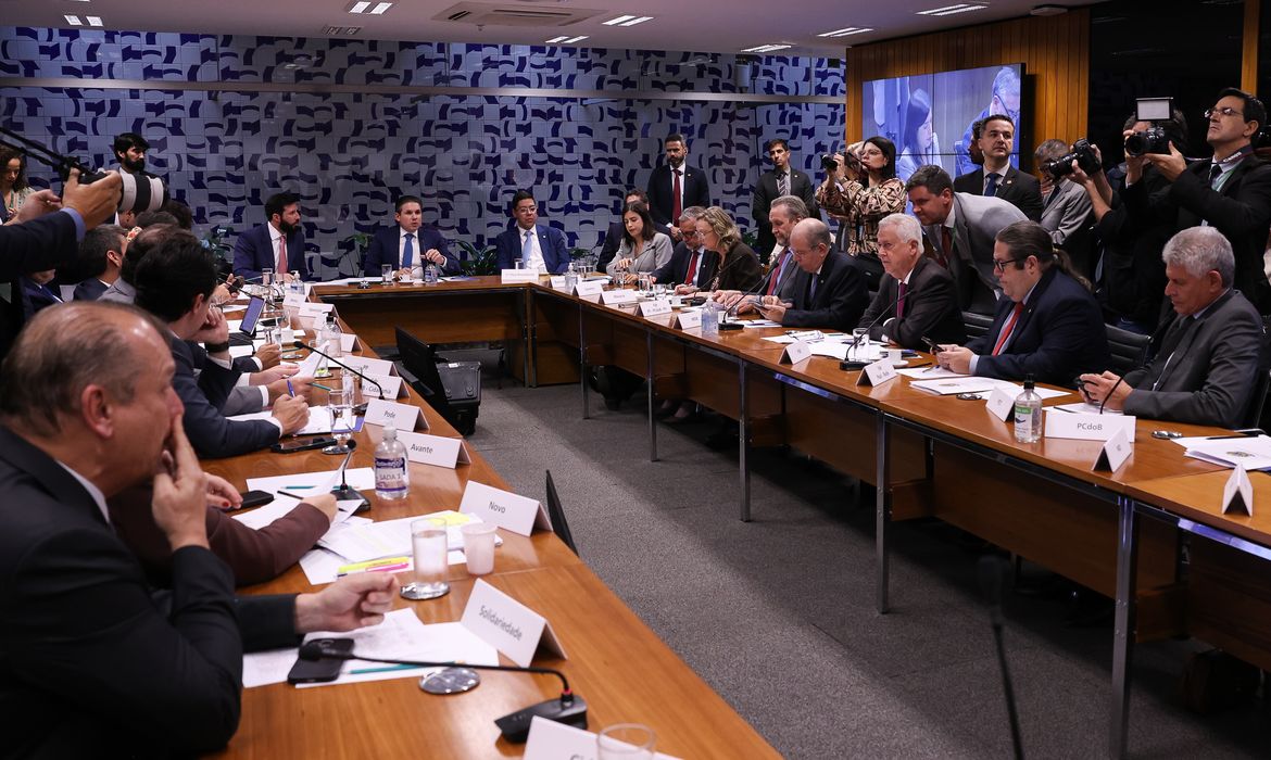 Brasília – DF – 16/06/2026 – Presidente da Câmara dos Deputados, Hugo Motta, durante reunião de líderes da Câmara dos Deputados. Foto Lula Marques/Agência Brasil.