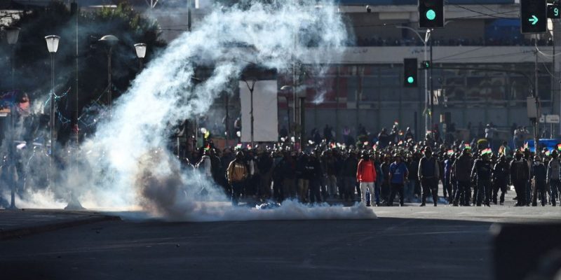 Demonstrators from mining unions face police forces as they protest against President Rodrigo Paz's government amid an ongoing economic and fuel crisis, in La Paz, Bolivia, May 14, 2026. REUTERS/Claudia Morales