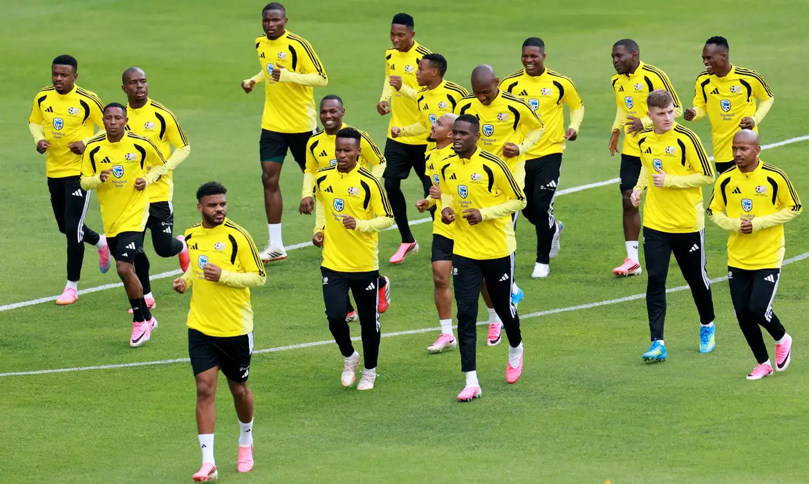 Soccer Football - FIFA World Cup 2026 - South Africa Training - Estadio Hidalgo, Pachuca, Mexico - June 3, 2026 South Africa players during training REUTERS/Henry Romero