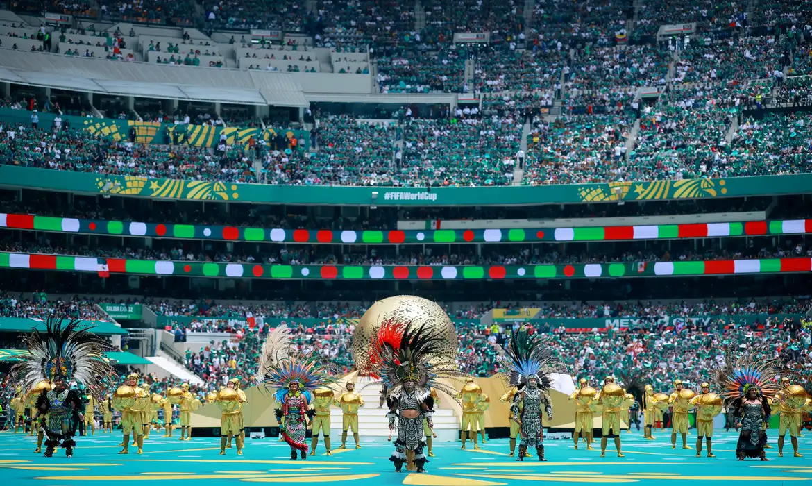 Soccer Football - FIFA World Cup 2026 - Group A - Mexico v South Africa - Estadio Azteca, Mexico City, Mexico - June 11, 2026 Performers during the opening ceremony before the match REUTERS/Eloisa Sanchez