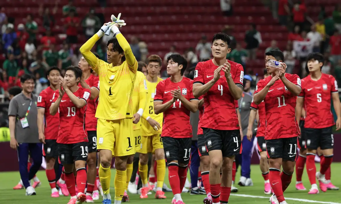 Jogadores da Coreia do Sul celebram vitória sobre República Tcheca
  11 de junho de 2026     REUTERS/Amanda Perobelli