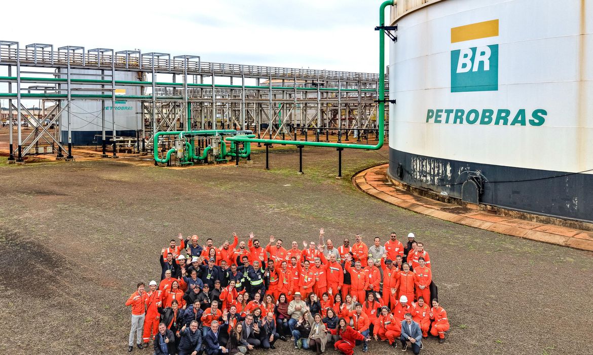 25.06.2026 - Presidente da República, Luiz Inácio Lula da Silva, durante visita às instalações da Unidade de Fertilizantes Nitrogenados de Três Lagoas, da Petrobras, na BR-158, Km 301,  em Três Lagoas - MS.

Foto: Ricardo Stuckert / PR