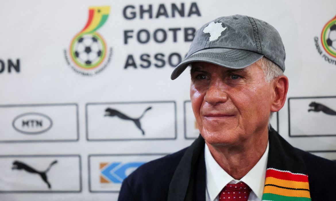 Técnico da seleção de Gana, Carlos Queiroz, durante entrevista coletiva em Accra
23 de abril de 2026 REUTERS/Francis Kokoroko