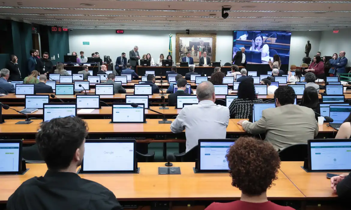 10/06/2026 - Comissão de Constituição e Justiça e de Cidadania. Foto: Bruno Spada / Câmara dos Deputados