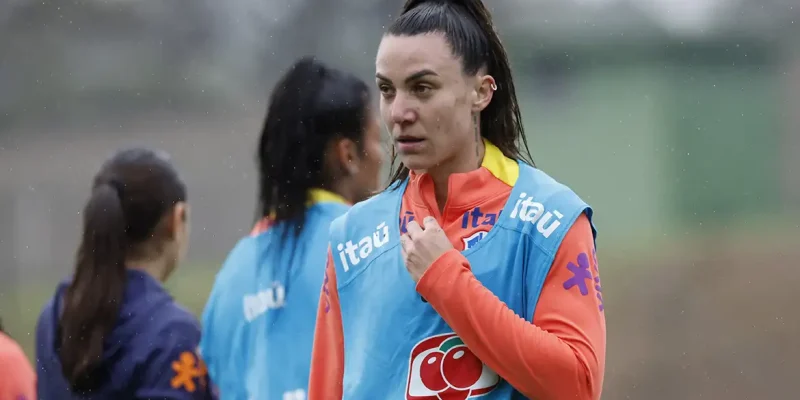 Rio de Janeiro (RJ), 18/06/2026 - FOTO DE ARQUIVO - Zagueira Paloma Maciel, que estava em período de treinos com seleção brasileira em Itu (SP), é a baixa mais recente por rompimento do ligamento cruzado anterior do joelho. Clube admite que sequência não é somente coincidência e busca solução. Foto: Luciana Vermell/CBF