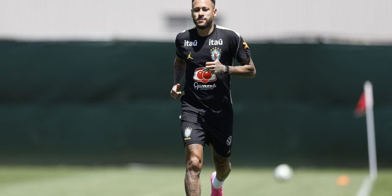Neymar participa de primeiro treino com seleção brasileira em Nova Jersey após a convocação para a Copa do Mundo - em 16/06/2026